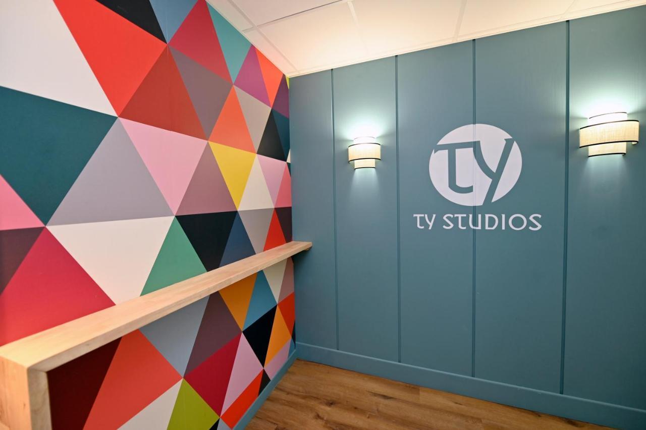 Ty Studios Hyper Centre Ville Breszt Kültér fotó